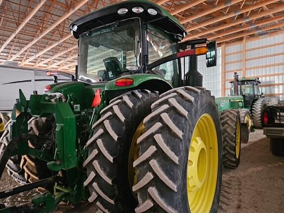 Image of John Deere 8345R equipment image 4