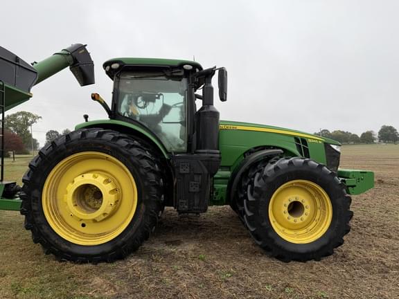Image of John Deere 8345R equipment image 4