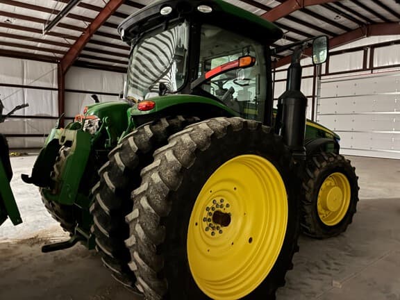 Image of John Deere 8345R equipment image 3