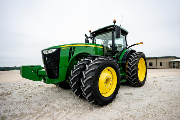 Image of John Deere 8345R equipment image 1