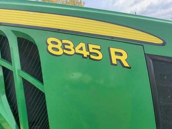 Image of John Deere 8345R equipment image 4