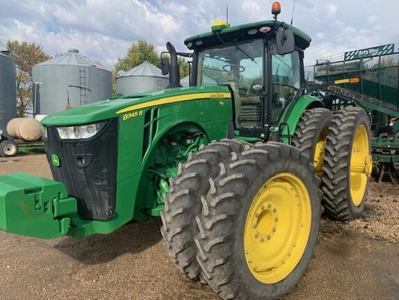 Image of John Deere 8345R equipment image 1