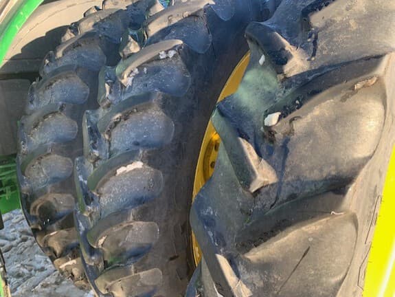 Image of John Deere 8345R equipment image 4