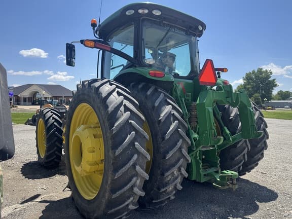 Image of John Deere 8345R equipment image 3