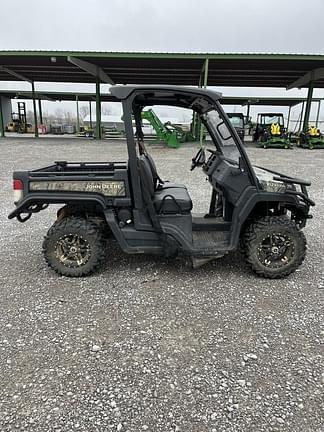 Image of John Deere XUV 835M equipment image 4