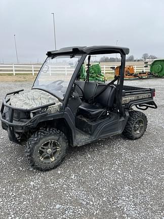 Image of John Deere XUV 835M equipment image 1