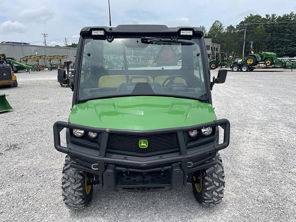 Image of John Deere XUV 835M equipment image 2