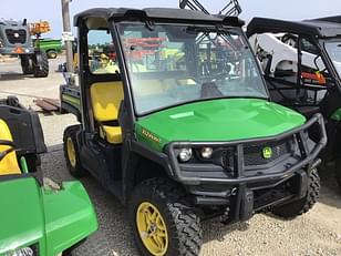 Main image John Deere XUV 835M 0