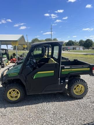 Main image John Deere XUV 835M
