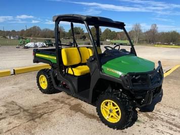 Main image John Deere XUV 835M
