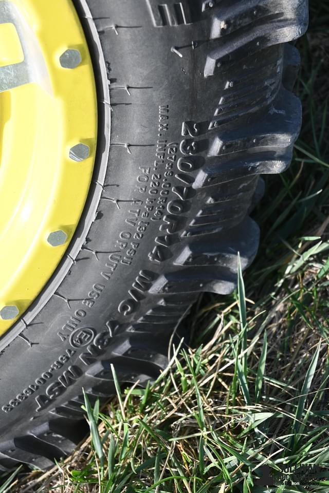 Thumbnail image John Deere XUV 835M 9