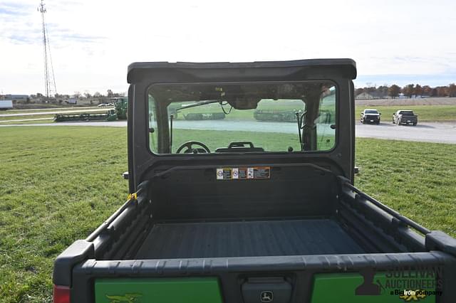 Thumbnail image John Deere XUV 835M 13