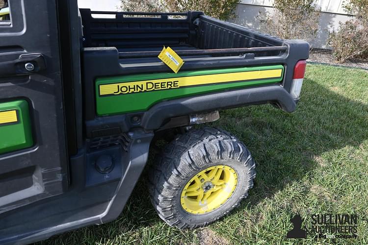 Main image John Deere XUV 835M 36