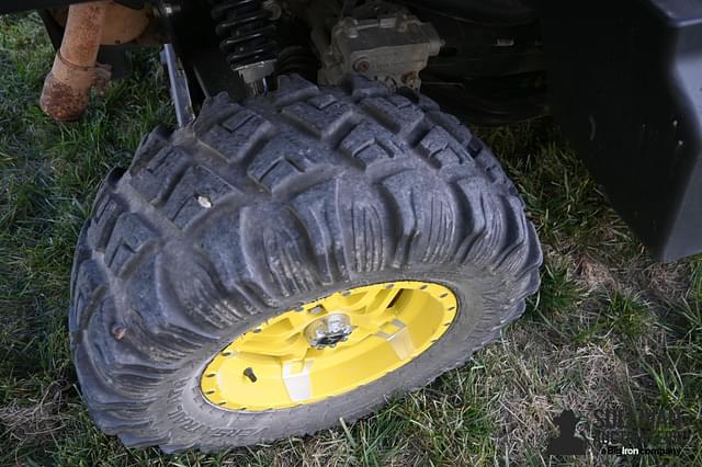 Thumbnail image John Deere XUV 835M 41