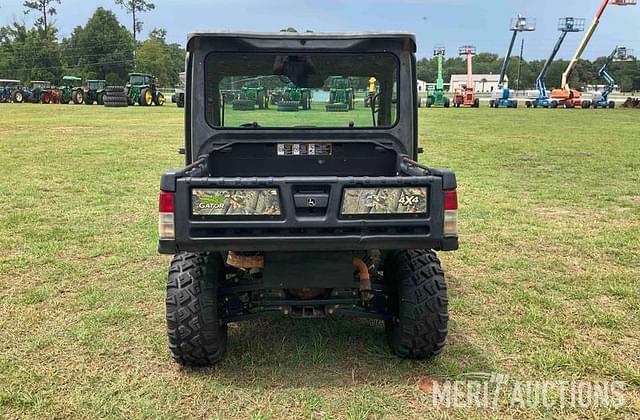 Image of John Deere XUV 835M equipment image 3