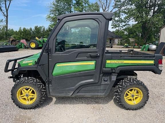 Image of John Deere XUV 835M equipment image 1