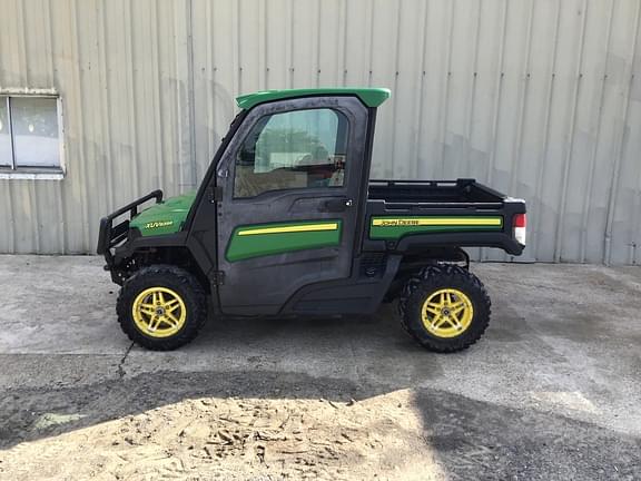 Image of John Deere XUV 835R Primary image