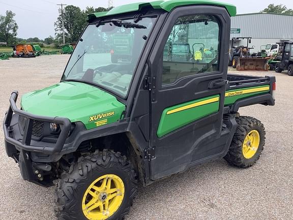 Image of John Deere XUV 835R Primary image