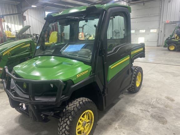 Image of John Deere XUV 835R equipment image 4