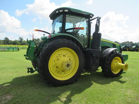 Image of John Deere 8370R equipment image 3