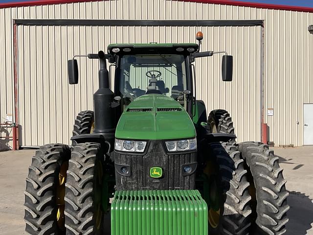 Image of John Deere 8370R equipment image 2