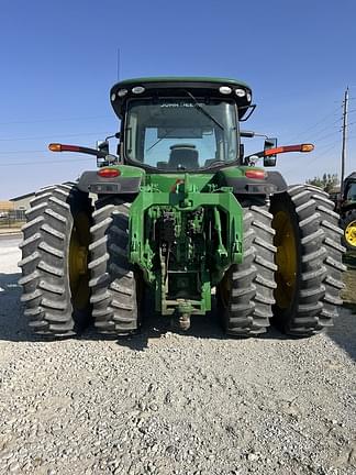 Image of John Deere 8370R equipment image 4