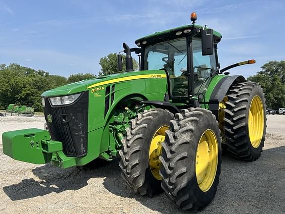Image of John Deere 8370R Primary image