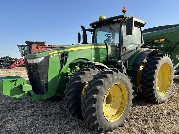 Image of John Deere 8370R Primary image