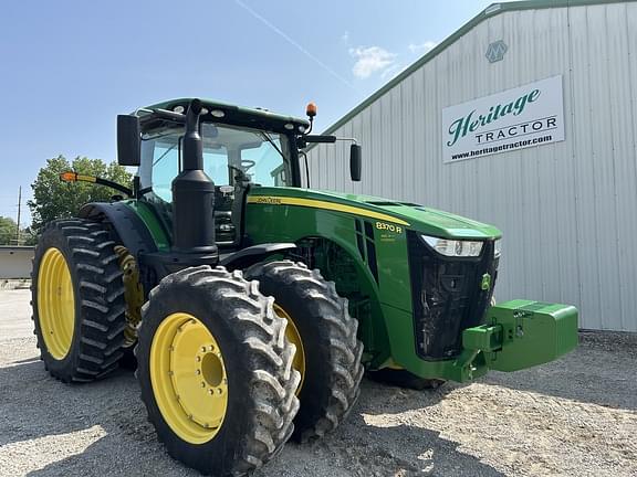 Image of John Deere 8370R equipment image 1