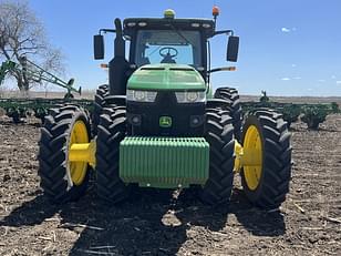 Main image John Deere 8370R 11