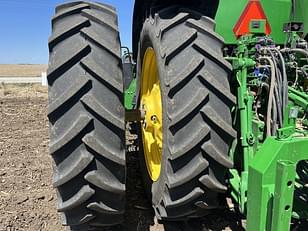 Main image John Deere 8370R 21