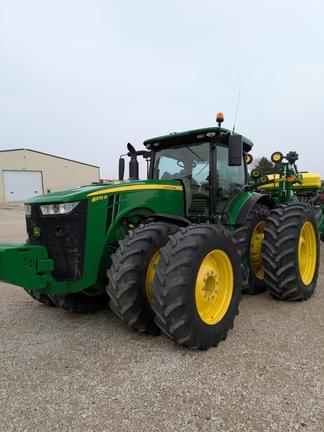 Image of John Deere 8370R Primary image
