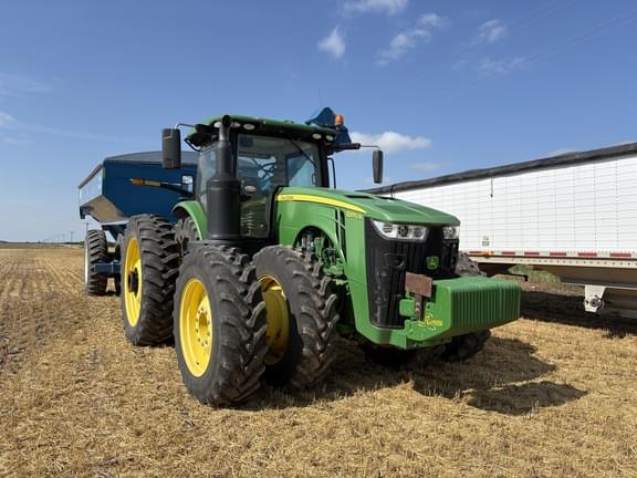 Image of John Deere 8370R Primary image
