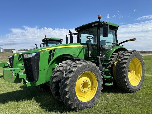 Image of John Deere 8370R Primary image