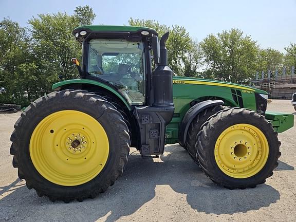 Image of John Deere 8370R equipment image 4