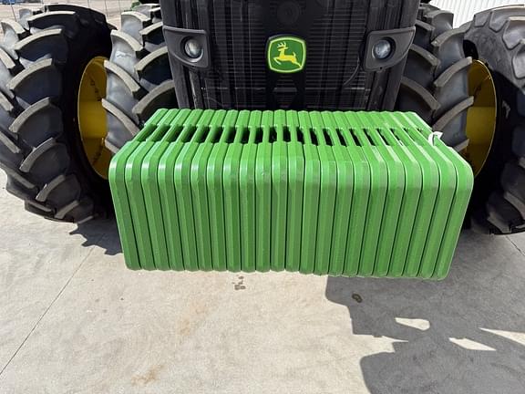 Image of John Deere 8370R equipment image 3