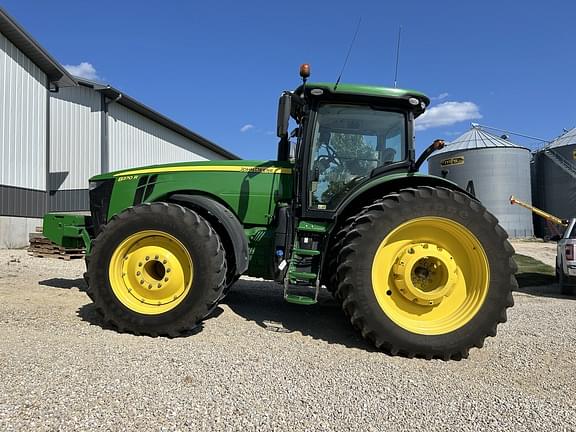 Image of John Deere 8370R Primary image