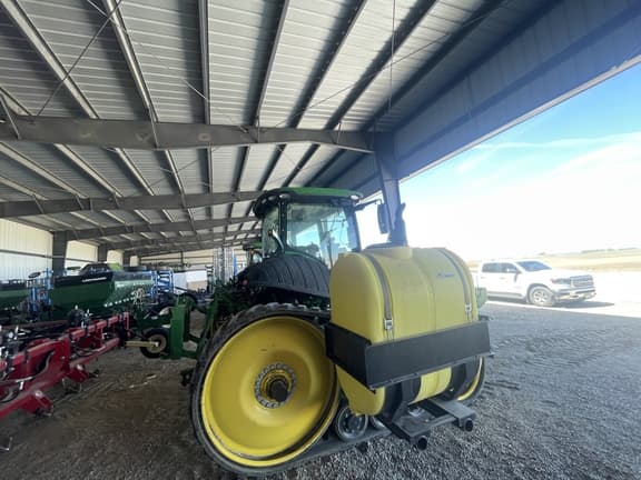 Image of John Deere 8370RT equipment image 2