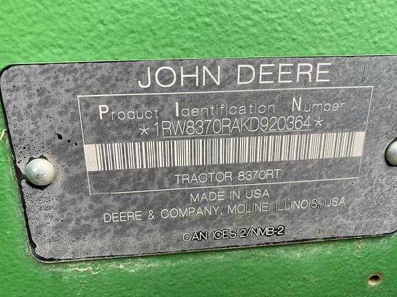 Image of John Deere 8370RT equipment image 2