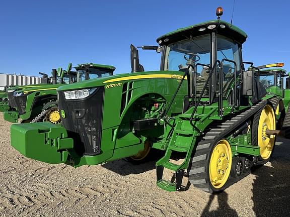 Image of John Deere 8370RT equipment image 3