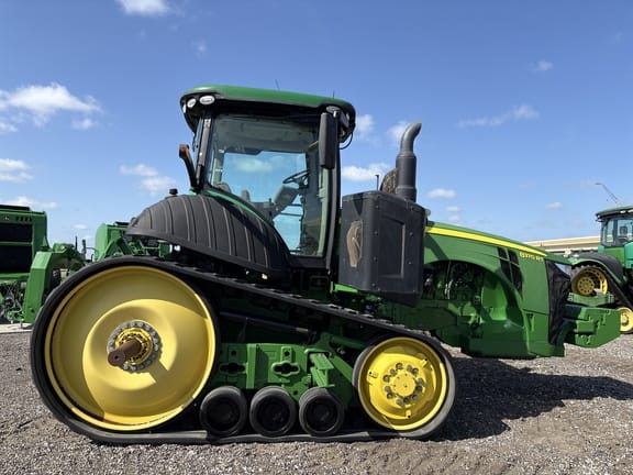 2019 John Deere 8370RT Equipment Image0