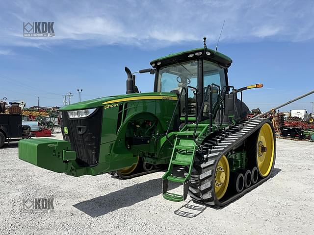 Image of John Deere 8370RT equipment image 3