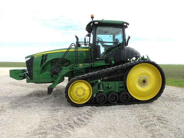 Image of John Deere 8370RT equipment image 2