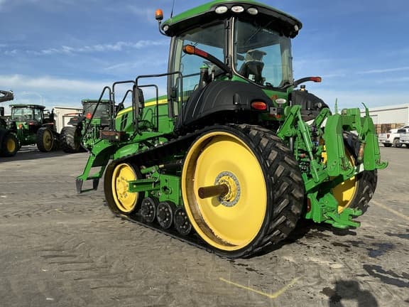Image of John Deere 8370RT equipment image 2