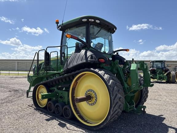 Image of John Deere 8370RT equipment image 4