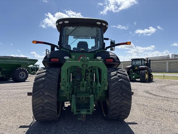 Image of John Deere 8370RT equipment image 2