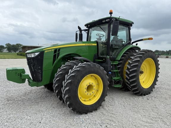 Image of John Deere 8400R equipment image 4
