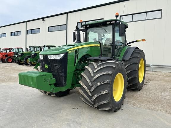 Image of John Deere 8400R Primary image