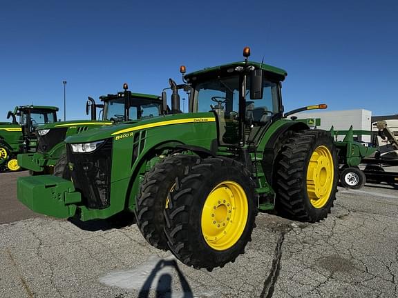 Image of John Deere 8400R equipment image 1