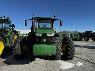 Main image John Deere 8400R 19